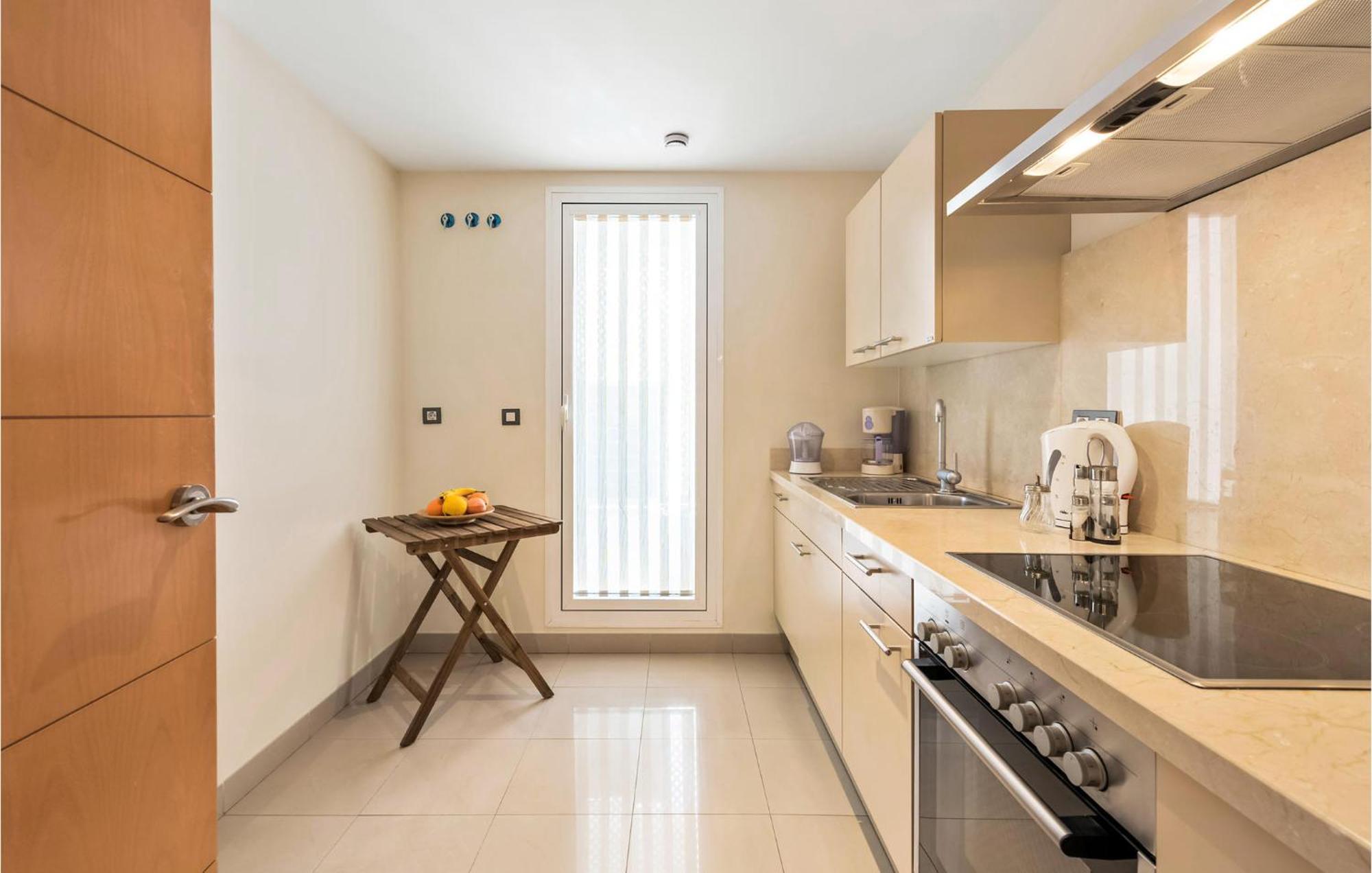 Apartamento 2 Bedroom Awesome In Estepona